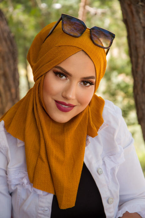 Hardal Bürümcük Çapraz Bantlı Medium Size Hijab - Hazır Şal